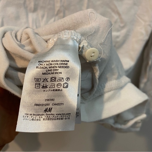 H&M White Women's Button Cardigan Sweater - Picture 5 of 6